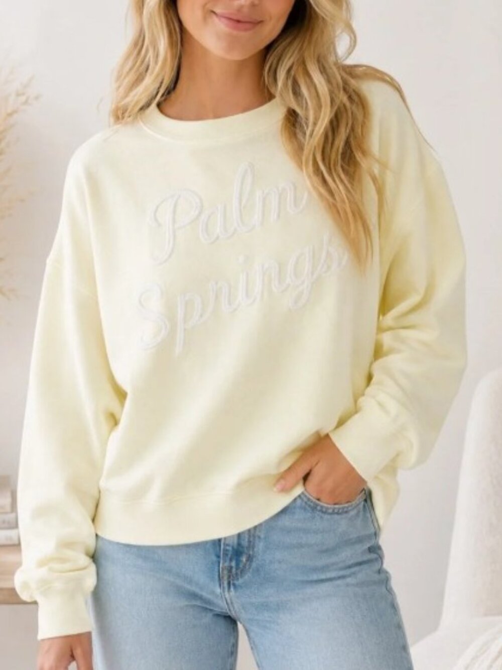 NWT American Eagle Outfitters Pale Yellow "Palm Springs" Crewneck Sweatshirt S